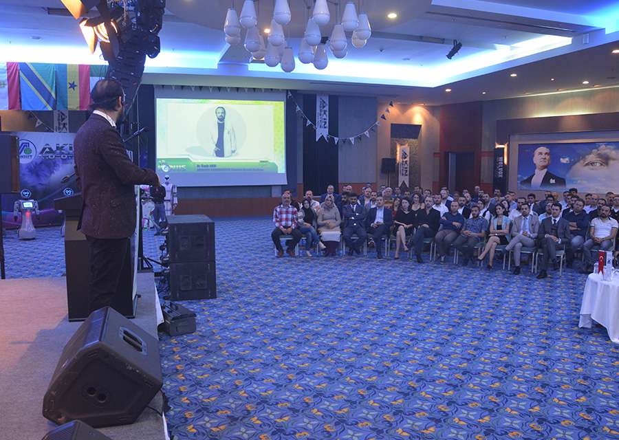 img/organizasyon_fotograflari/odul-toreni/AKINSOFT-14-Bonus-Toreni-Goruntuleri-Antalya-12.jpg