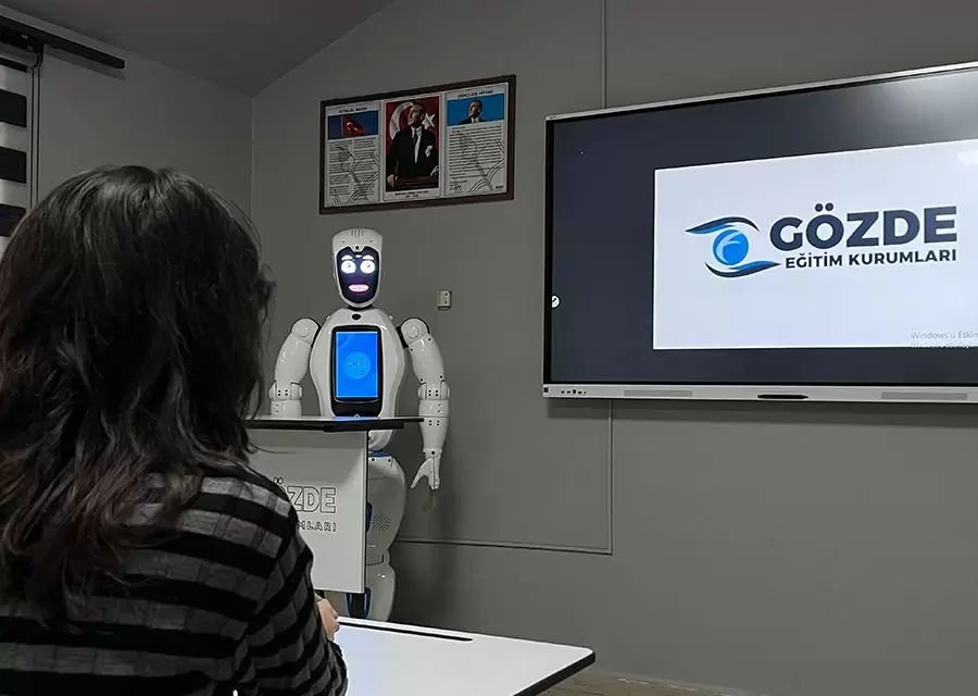 Ada7 Gözde Eğitim Kurumu Bursluluk Sınavı Tanıtımında