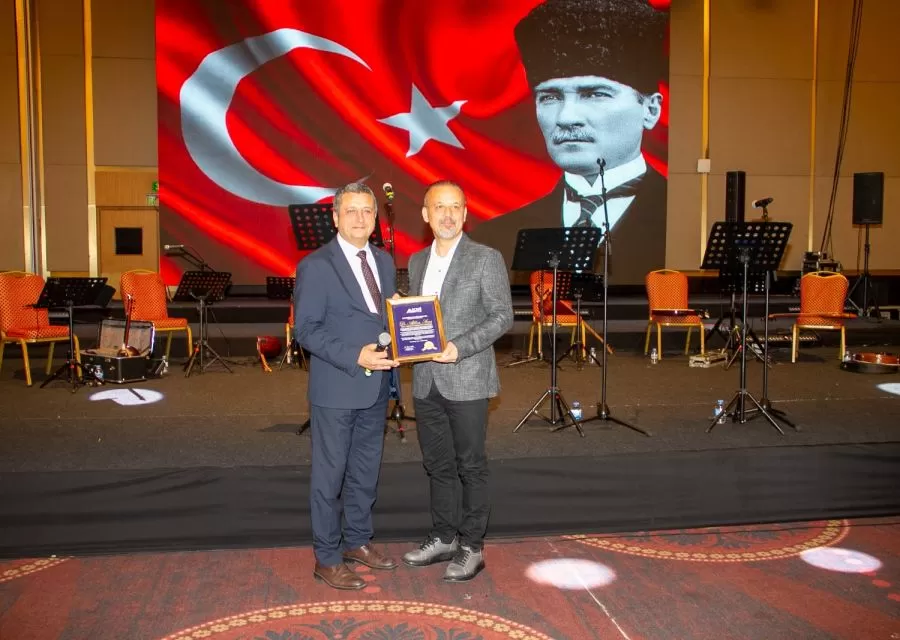 AKINROBOTICS 29 Avrasya Ekonomi Zirvesi Gala Gecesinde