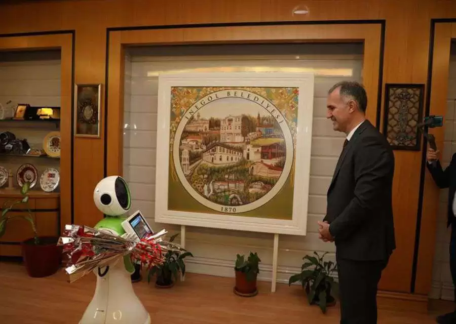 AKILLI ROBOT ADA İNEGÖLDE KONULU BASINDA YER ALAN HABERLER