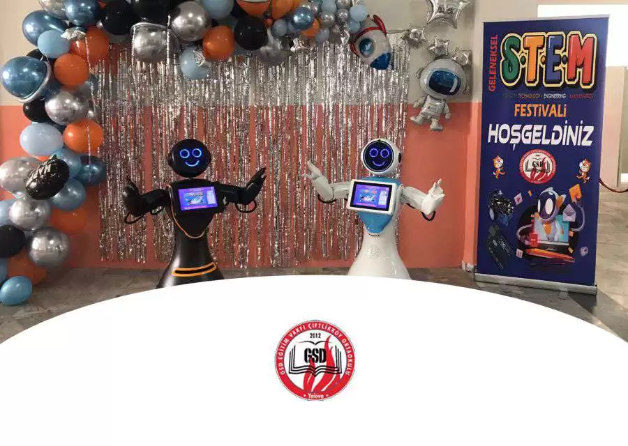 MİNİ ADA GSD EĞİTİM VAKFI ÇİFTLİKKÖY İLKOKULUNDA