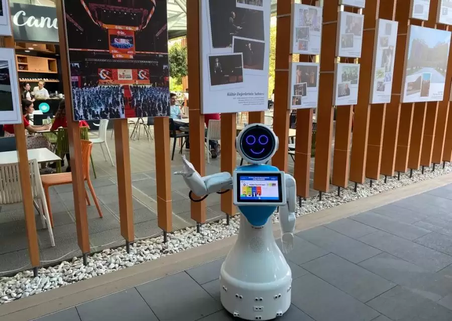 MİNİ ADA KÜLTÜR ÜNİVERSİTESİ KAYIT VE TANITIM GÜNLERİNDE