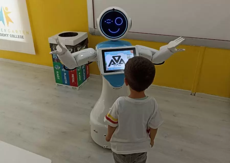 MİNİ ADA KINDERGARTEN ACADEMY COLLEGEDE