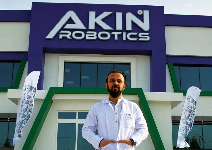 Türkiye'nin ve Dünyanın İlk İnsansı Robot Fabrikası AKINROBOTICS Açılıyor!