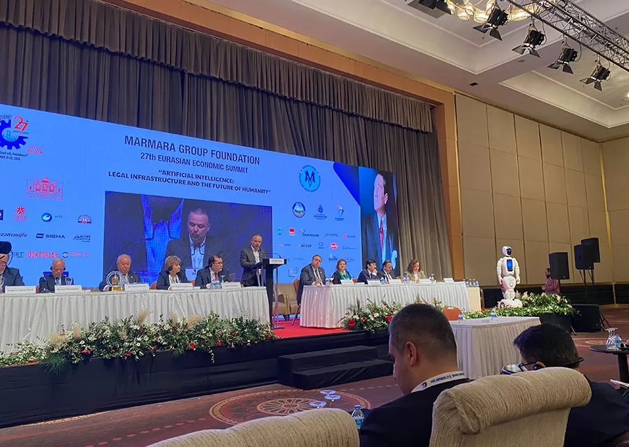 AKINROBOTICS 27 Avrasya Ekonomi Zirvesinin Bilişim Sponsoru