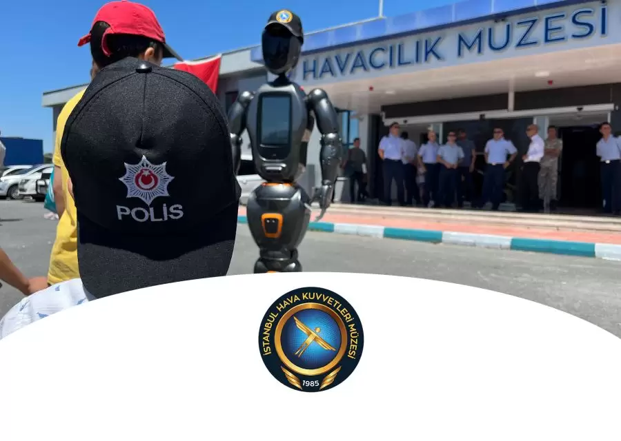 Mini Ada ve Ada7 İstanbul Hava Kuvvetleri Müzesi Uçuş Gösterisinde