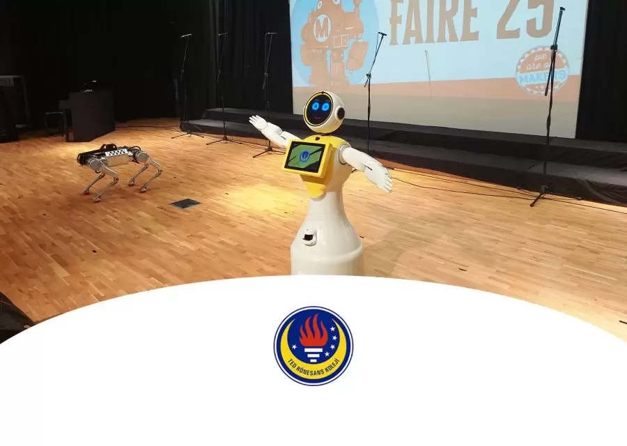 Mini Ada ve Arat Ted Rönesans Koleji School Maker Faire Etkinliğinde