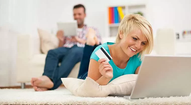 2021’de Online Ticarette Bizi Neler Bekliyor? AKINSOFT-ETICARET-BLOG