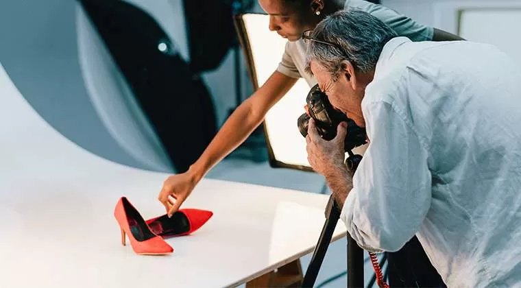 E-Ticaret Sitenizdeki Ürünlerin Fotoğraf Çekimi Nasıl Olmalı AKINSOFT-ETICARET-BLOG