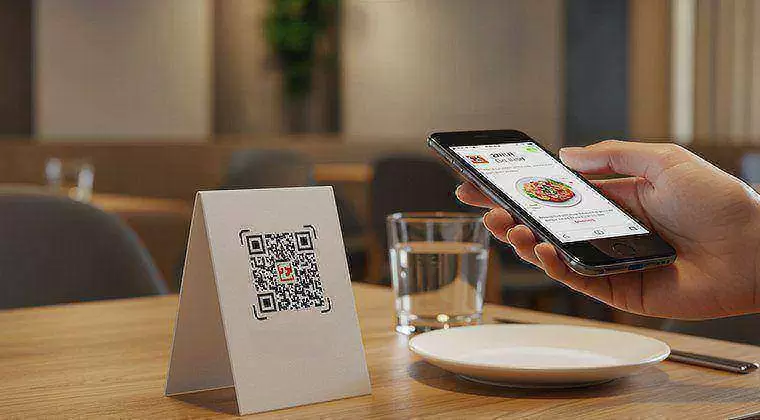 Neden Her Restoranın QR Menüye Geçmesi Gerekiyor?